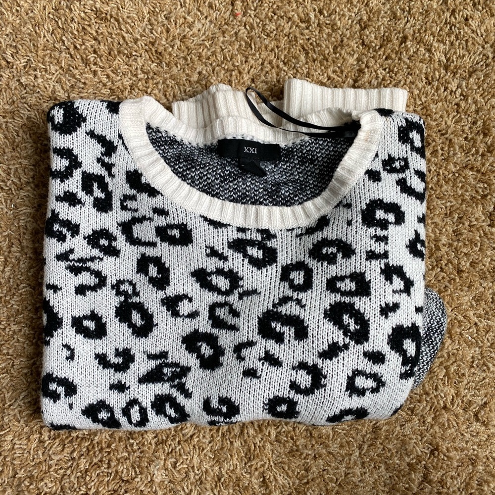 Cute sweater!
